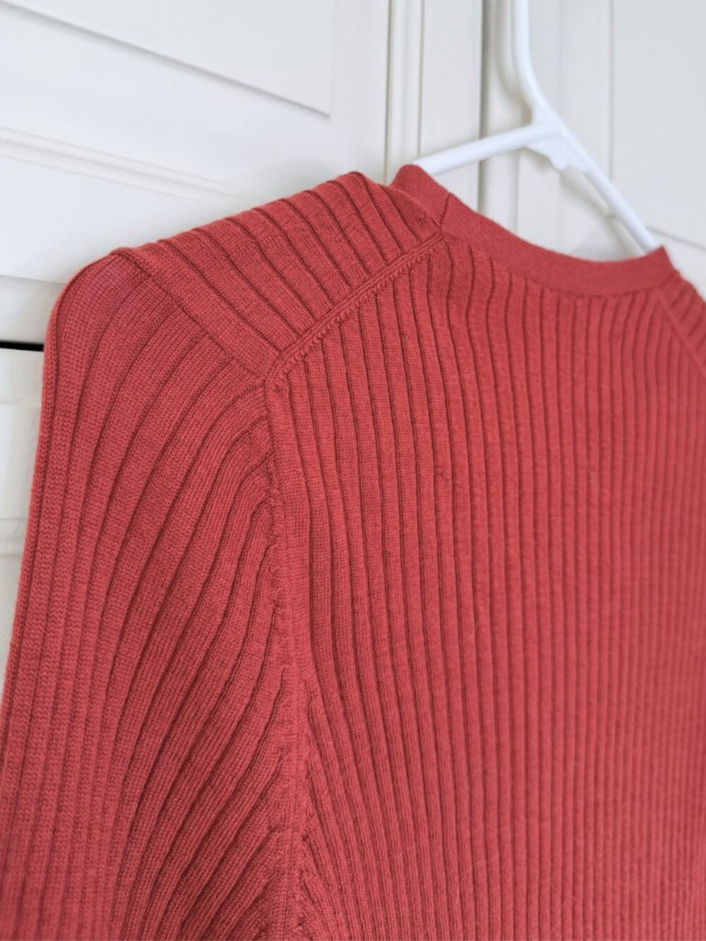 UNIQLO Rust Red Ribbed Button Front Cardigan Japan M - Picture 4 of 4